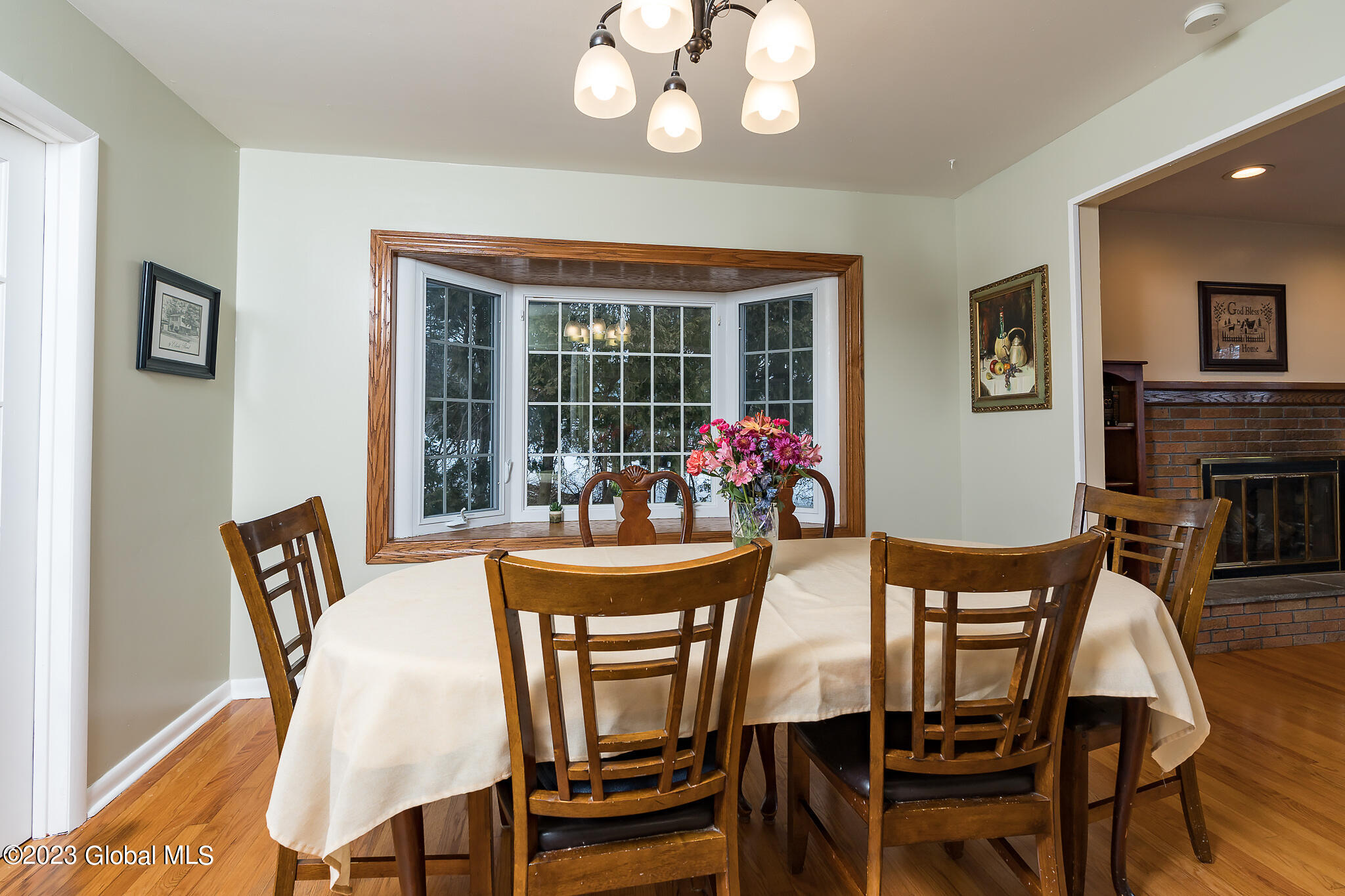 9 Eberle Road Latham, NY 12110 - Photo 17 of 34 53981ACE-B23E-42C7-8267-BBB16157278B