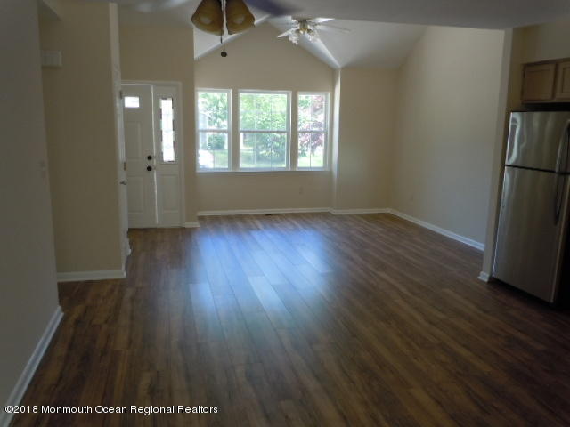244 Stormy Road Manahawkin, NJ 08050 - Photo 8 of 17 Living Room