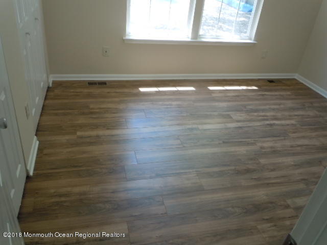 244 Stormy Road Manahawkin, NJ 08050 - Photo 10 of 17 Bed 1