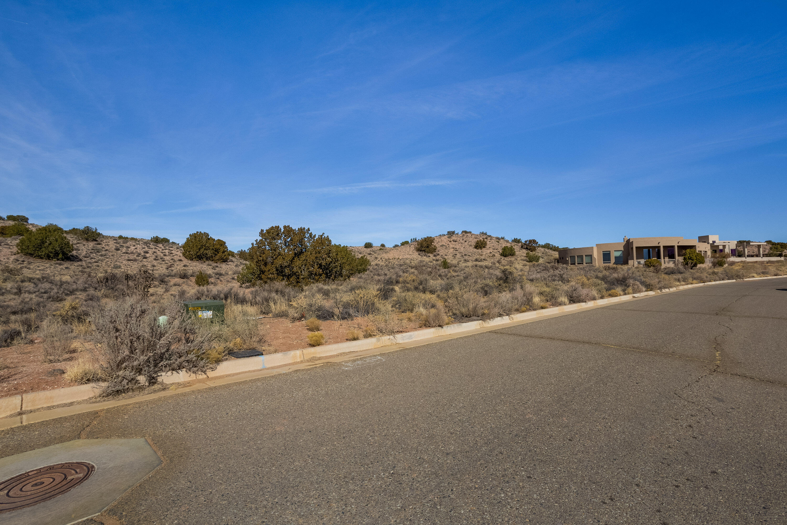 5801 Highland Meadows Drive Rio Rancho, NM 87144 - Photo 6 of 11 Gallery Image 6