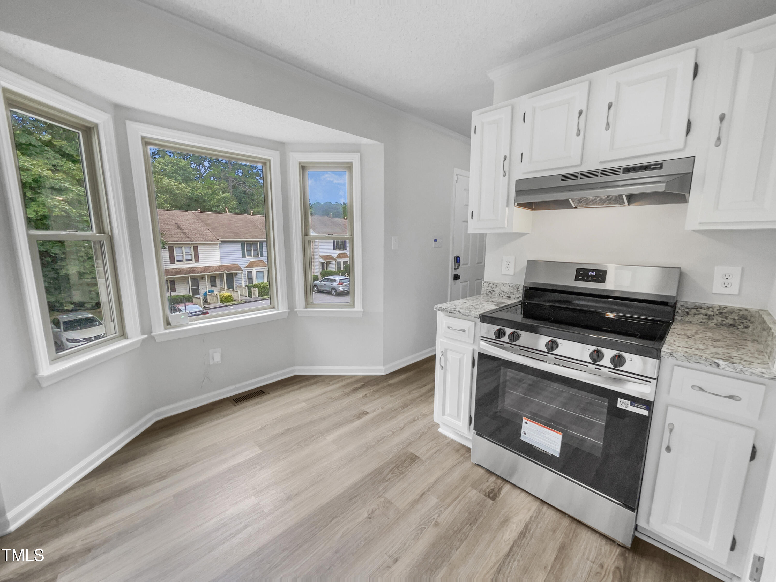6608 Orford Court Raleigh, NC 27615 - Photo 6 of 18 listing_5