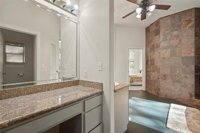 $3,600 | 5 Oak Crest Circle, Magnolia, TX 77354