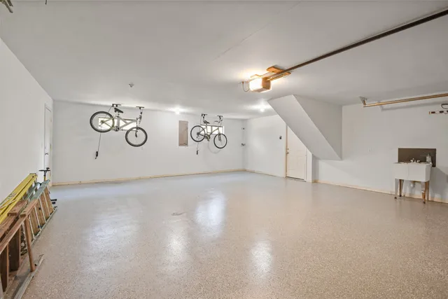 $3,600 | 5 Oak Crest Circle, Magnolia, TX 77354