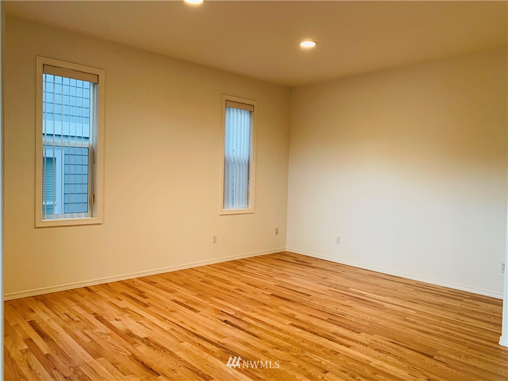 4131 Northeast 27th Place Renton, WA 98059 - Photo 22 of 27