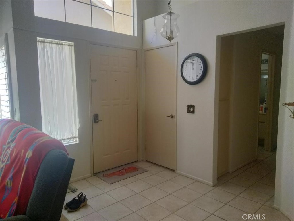 6353 Colonial Avenue Banning, CA 92220 - Photo 9 of 26 a view of walk in closet