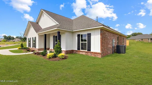$361,416 | 108 Horseshoe Boulevard, Clinton, MS 39056