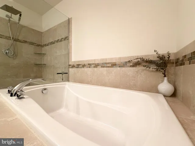 $3,500 | 308 Roarks Trail, Warminster, PA 18974