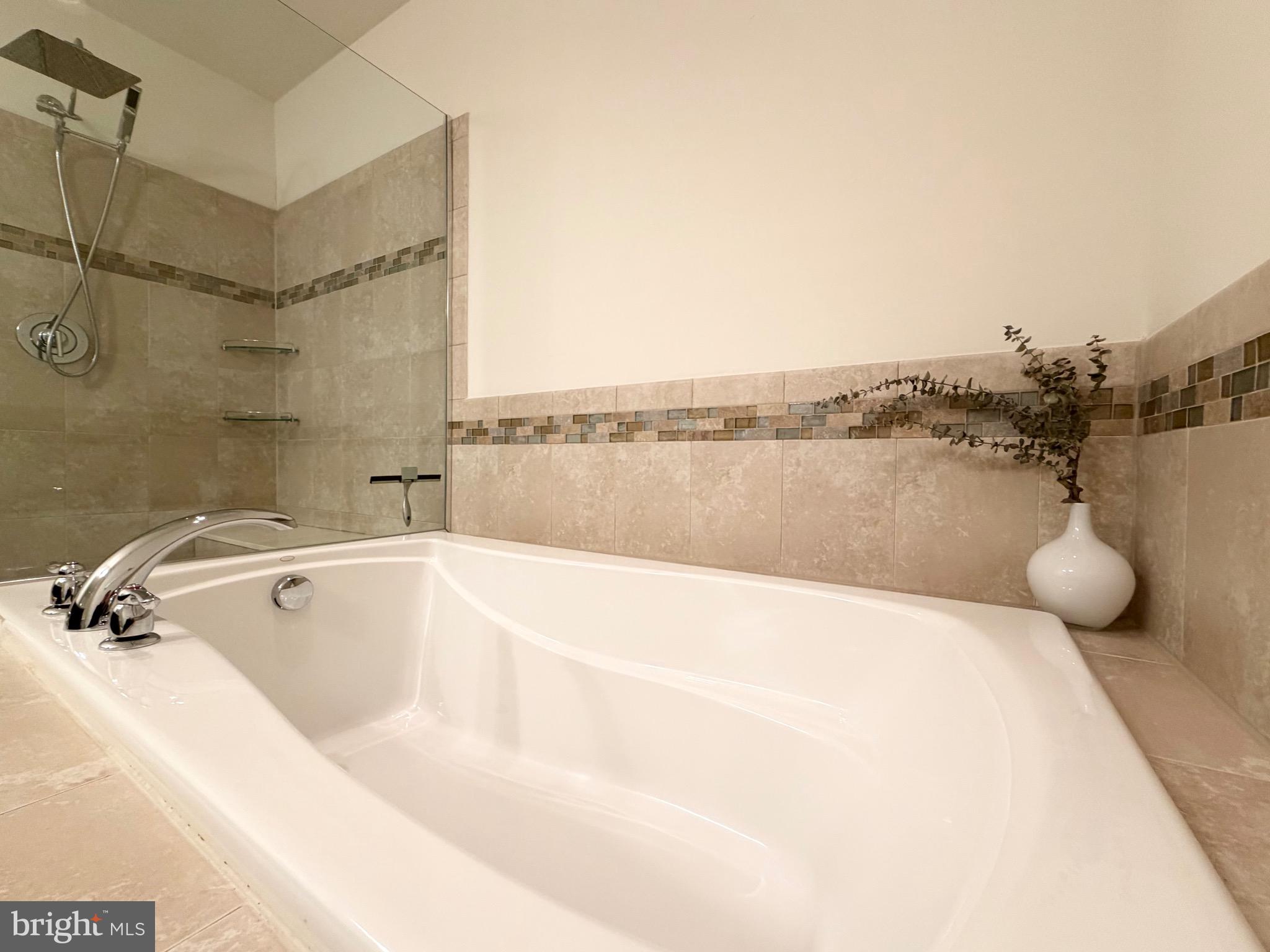 308 Roarks Trail Warminster, PA 18974 - Photo 40 of 68