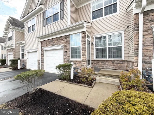 $3,500 | 308 Roarks Trail, Warminster, PA 18974