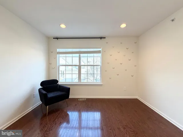 $3,500 | 308 Roarks Trail, Warminster, PA 18974