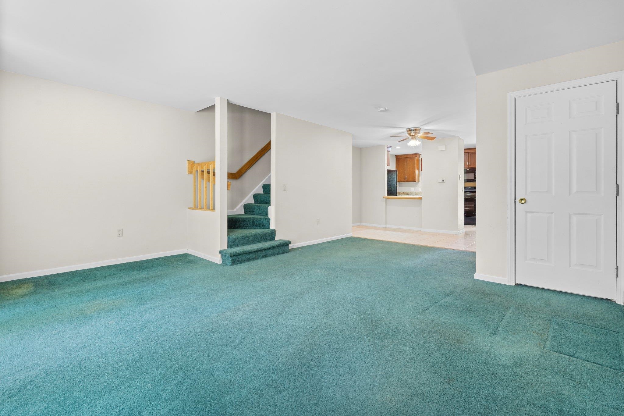 1465 Hooksett Road, Unit 209 Hooksett, NH 03106 - Photo 12 of 36