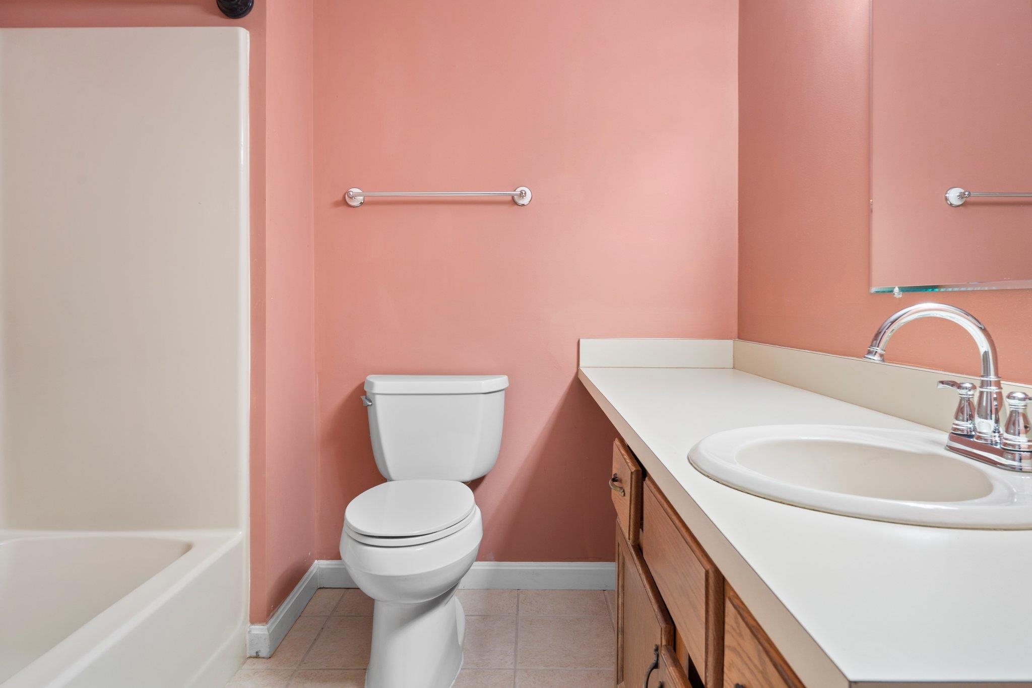 1465 Hooksett Road, Unit 209 Hooksett, NH 03106 - Photo 16 of 36