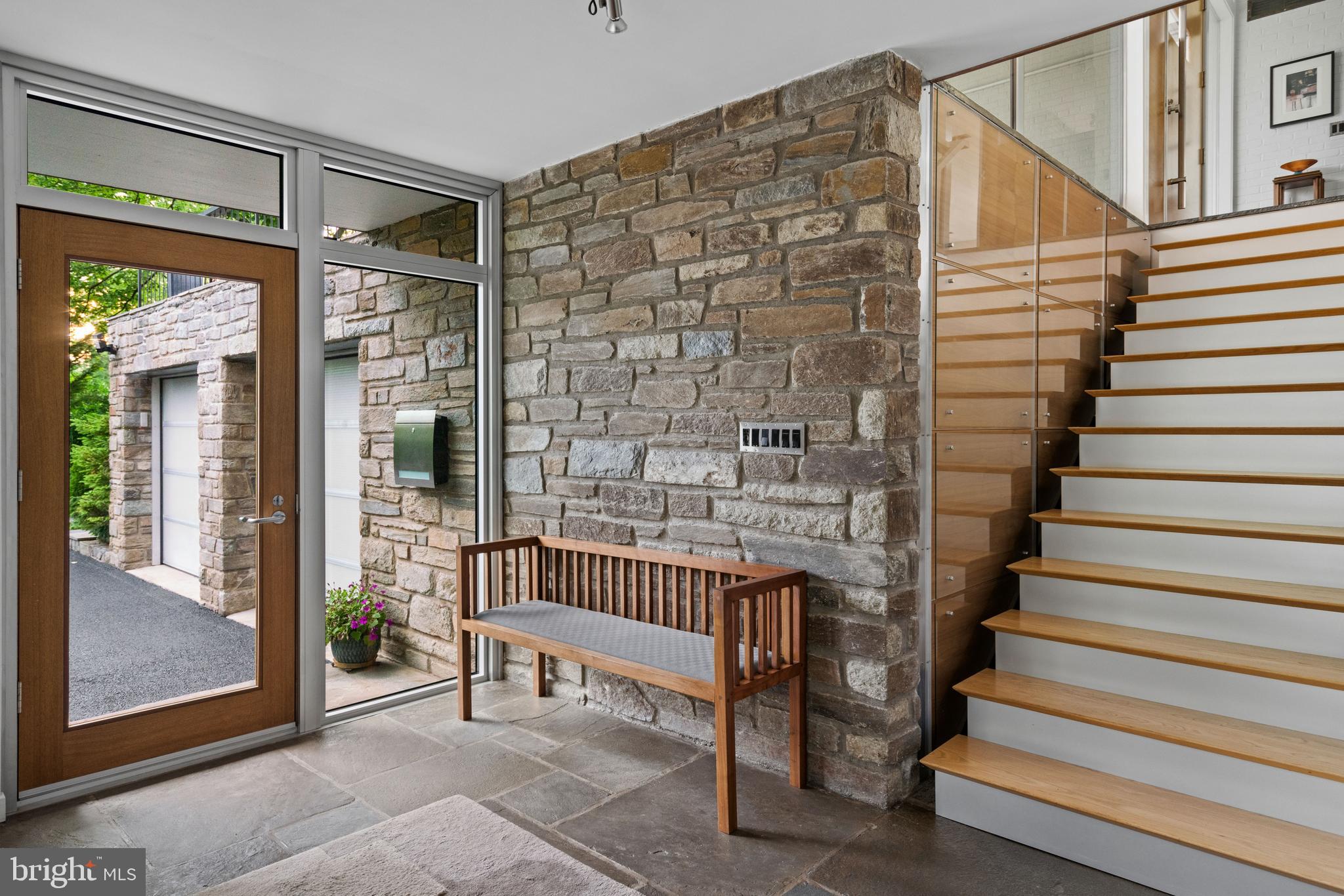 2533 North Ridgeview Road Arlington, VA 22207 - Photo 34 of 51 Gallery Image 34