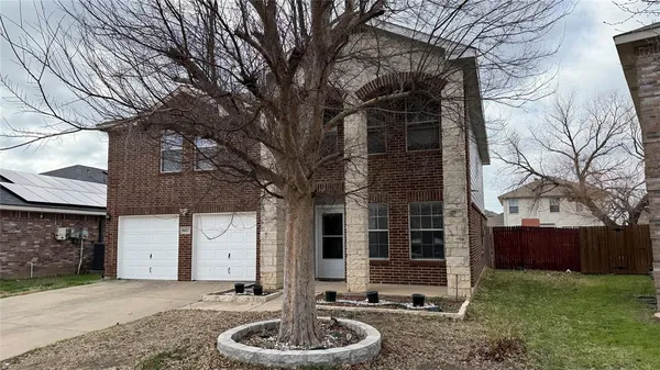 $2,850 | 8417 Star Thistle Drive, Fort Worth, TX 76179