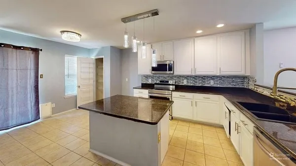 $2,850 | 8417 Star Thistle Drive, Fort Worth, TX 76179