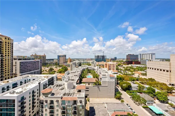 a picture of city view