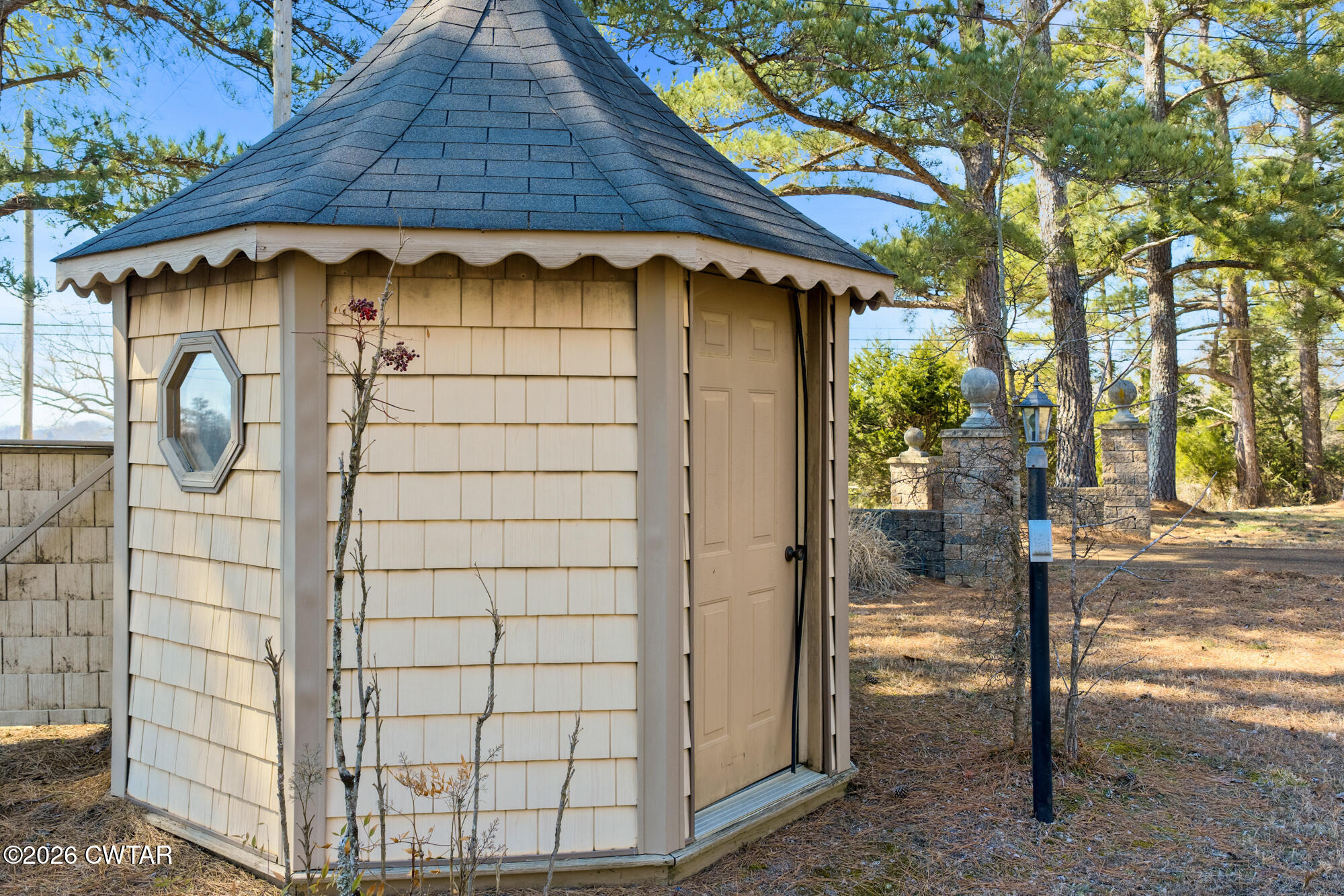 260 Myracle Town Road Parsons, TN 38363 - Photo 8 of 36 a view of wooden door