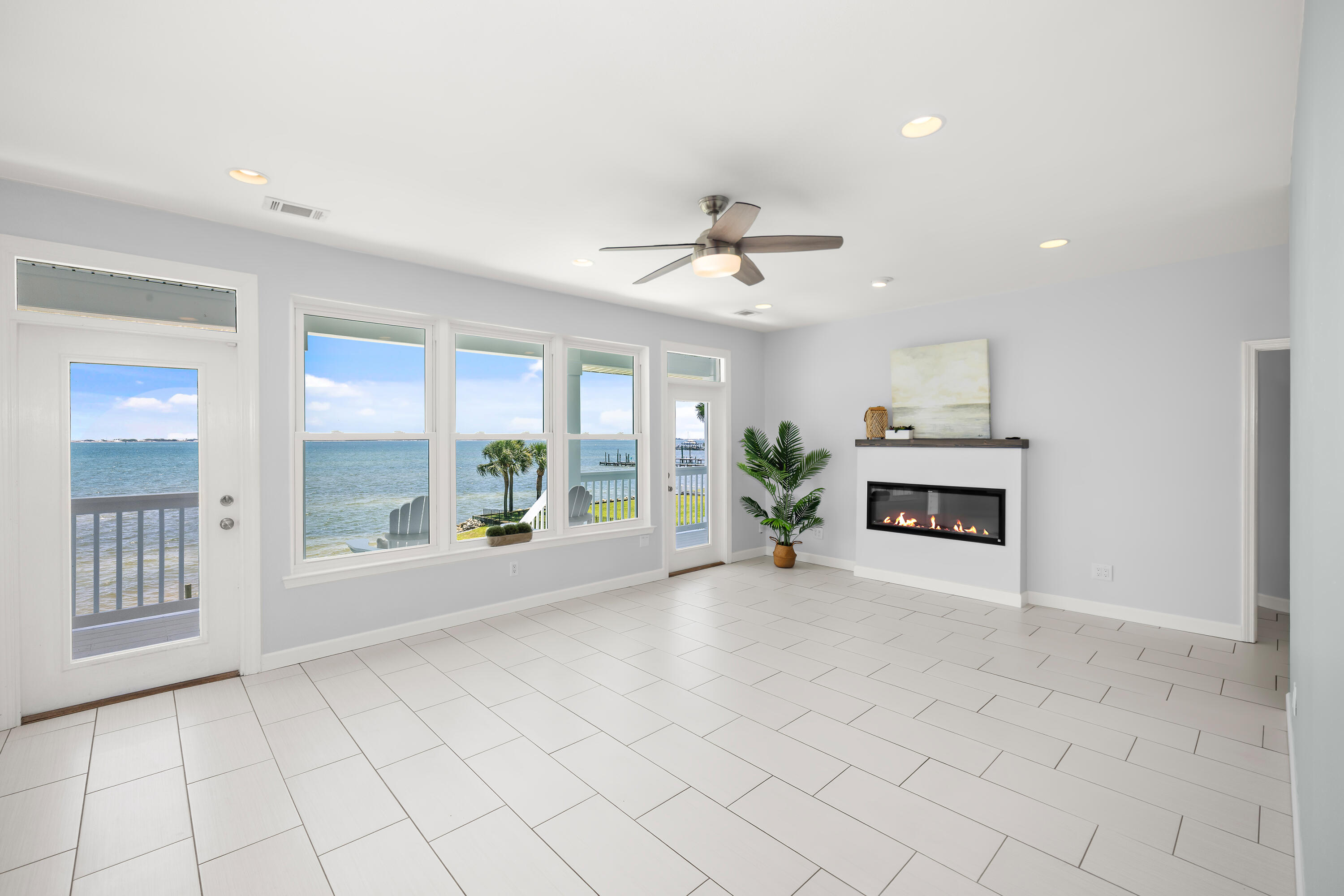 2005 Jessica Way Navarre, FL 32566 - Photo 13 of 98 2005JessicaWay-Navarre-FL-039