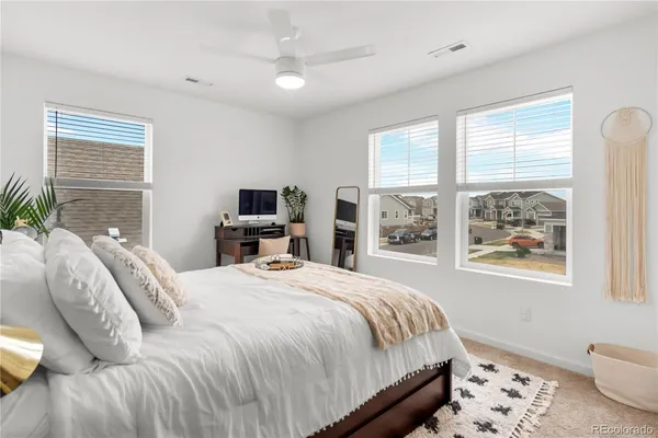 $675,000 | 409 Overbrook Lane, Longmont, CO 80504
