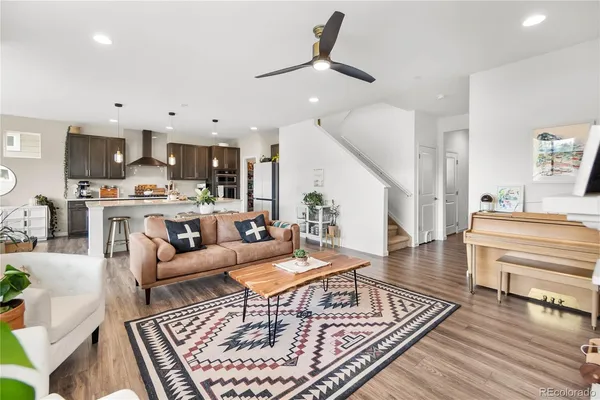 $675,000 | 409 Overbrook Lane, Longmont, CO 80504