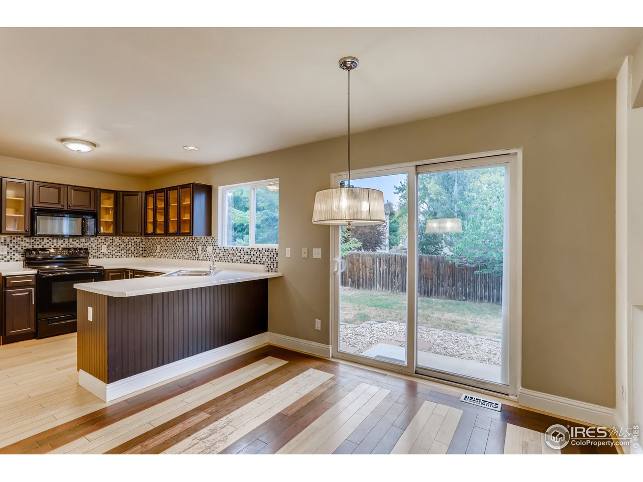 1362 Trail Ridge Road Longmont, CO 80504 - Photo 11 of 33
