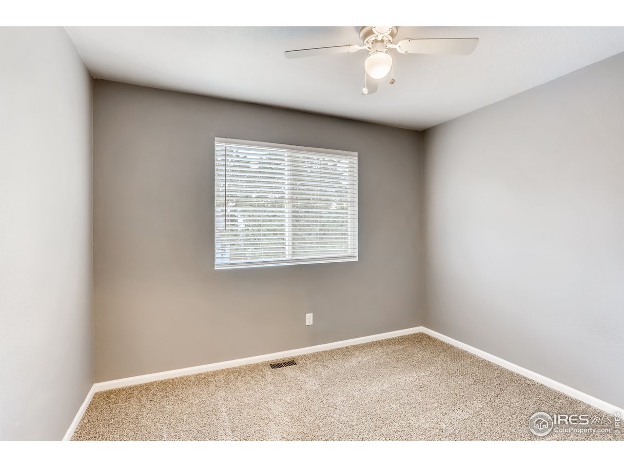 1362 Trail Ridge Road Longmont, CO 80504 - Photo 28 of 33