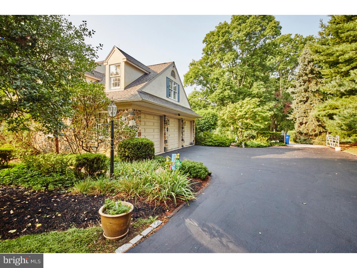 22 Bolingbroke Road West Chester, PA 19382 - Photo 3 of 25 Gallery Image 3