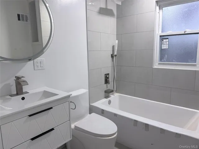 $600,000 | 113 Woodland Avenue, Unit A, New Rochelle, NY 10805