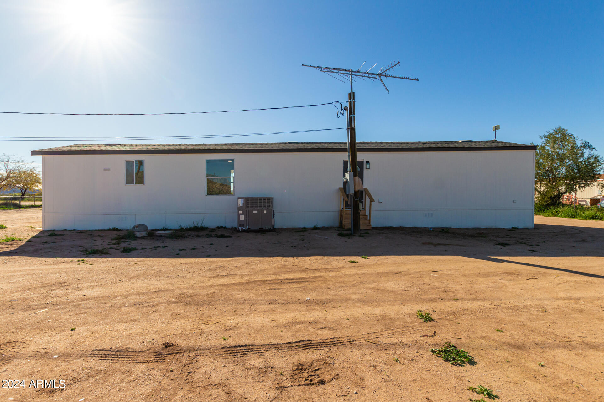 355 North Conejo Road Maricopa, AZ 85139 - Photo 21 of 30 a view of a garage