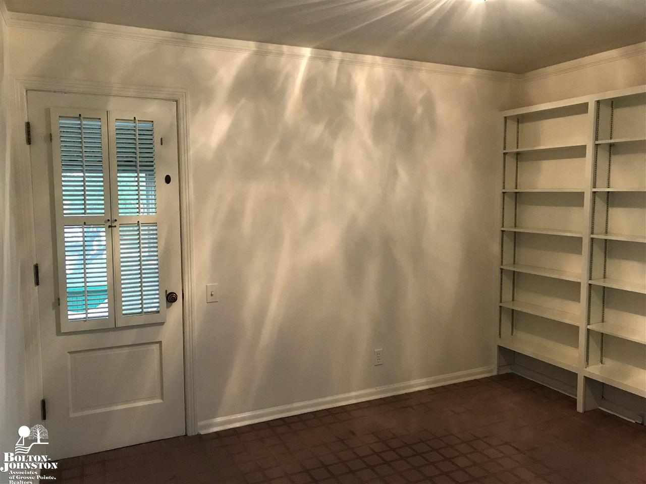 595 Neff Grosse Pointe, MI 48230 - Photo 2 of 21