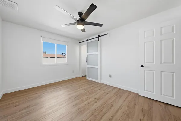 $2,500 | 3540 East Voltaire Avenue, Phoenix, AZ 85032