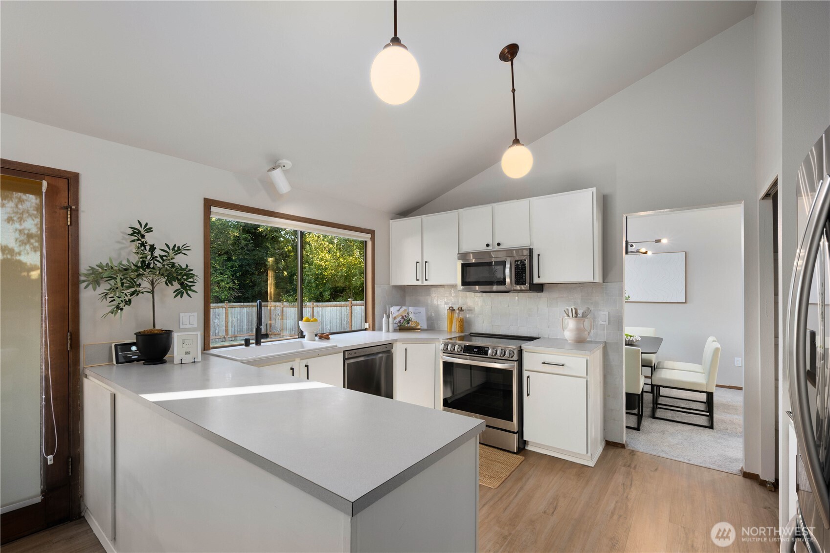 619 South 31st Street Renton, WA 98055 - Photo 10 of 33