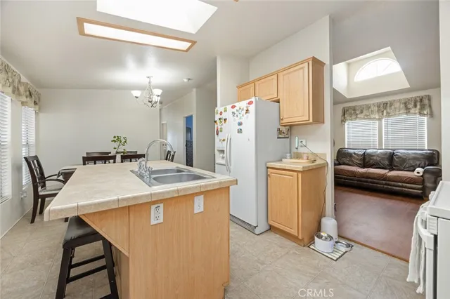 $219,900 | 129 Colombo Lane, Tustin, CA 92780