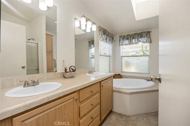 $219,900 | 129 Colombo Lane, Tustin, CA 92780