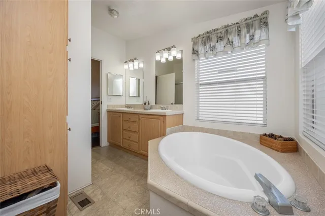 $219,900 | 129 Colombo Lane, Tustin, CA 92780