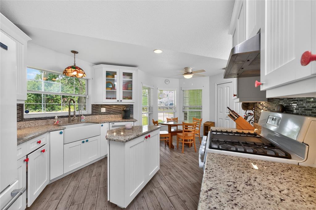 9250 Harvester Street Port Charlotte, FL 33981 - Photo 14 of 44