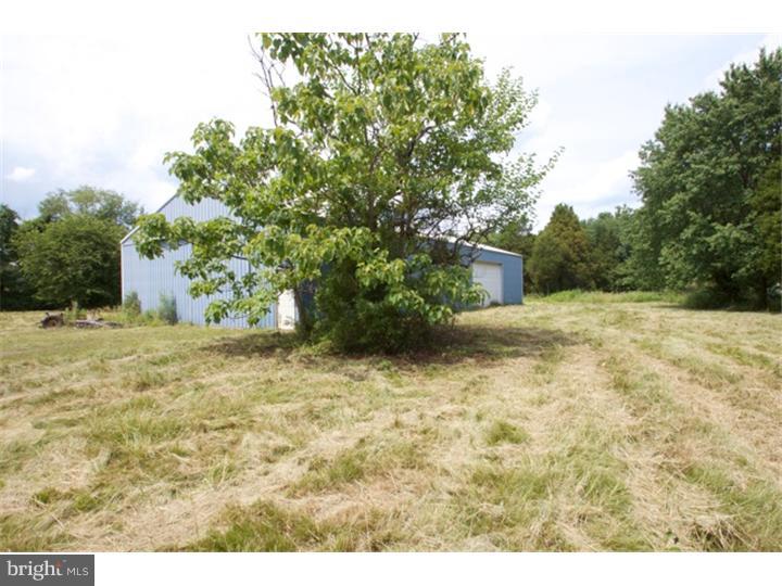 34 Heffner Road Limerick, PA 19468 - Photo 10 of 12 Back Yard