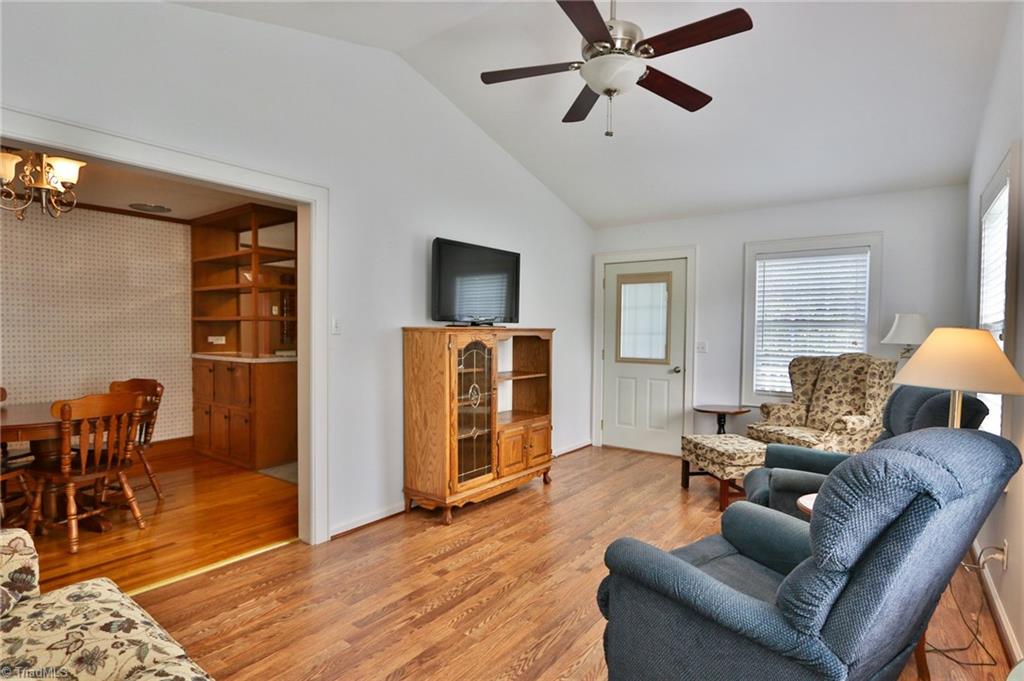 142 Hudson Street Elkin, NC 28621 - Photo 13 of 47 Gallery Image 13