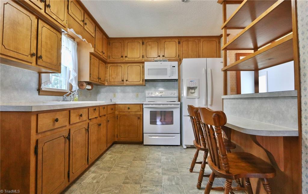 142 Hudson Street Elkin, NC 28621 - Photo 17 of 47 Gallery Image 17