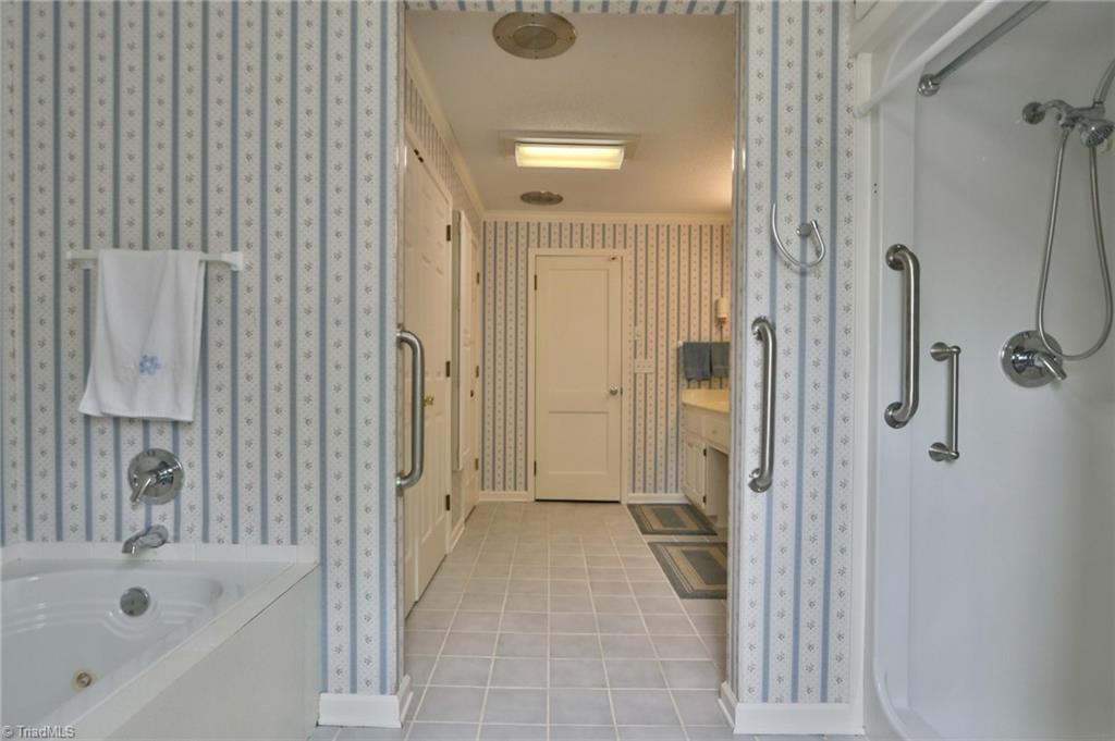 142 Hudson Street Elkin, NC 28621 - Photo 27 of 47 Gallery Image 27
