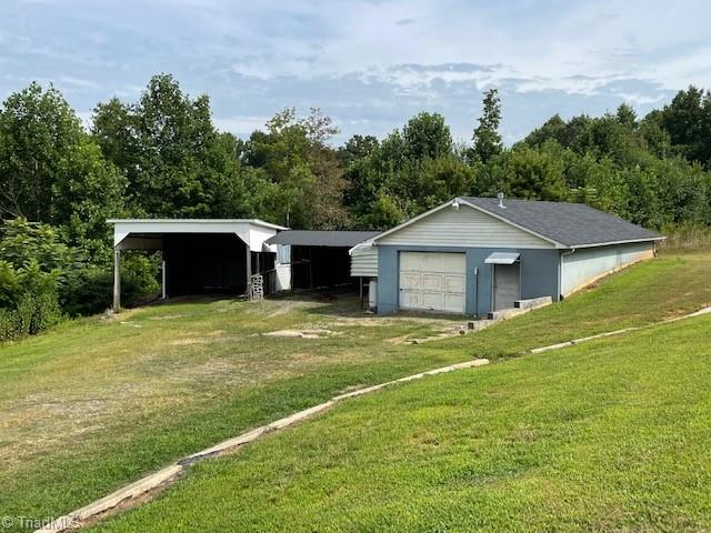 142 Hudson Street Elkin, NC 28621 - Photo 4 of 47 Gallery Image 4
