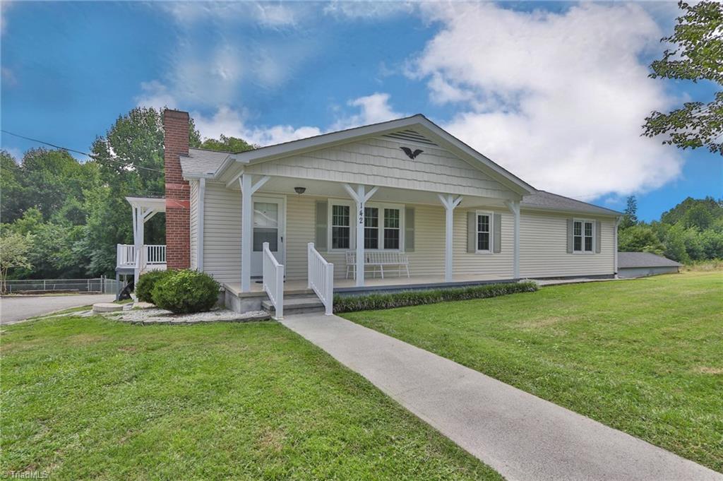 142 Hudson Street Elkin, NC 28621 - Photo 38 of 47 Gallery Image 38