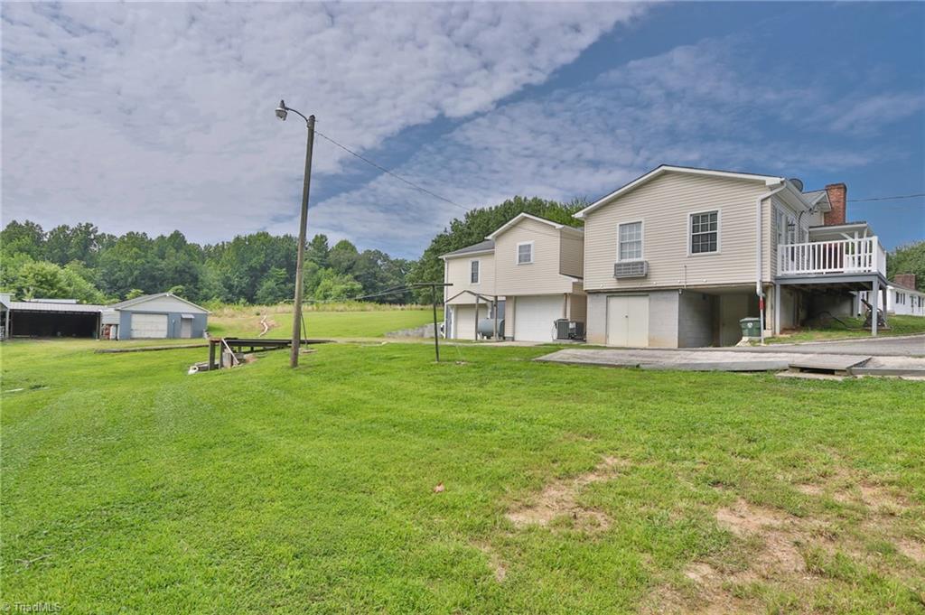 142 Hudson Street Elkin, NC 28621 - Photo 39 of 47 Gallery Image 39