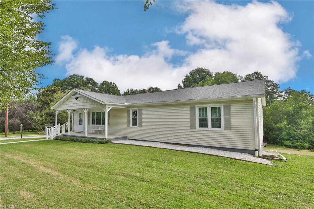 142 Hudson Street Elkin, NC 28621 - Photo 41 of 47 Gallery Image 41