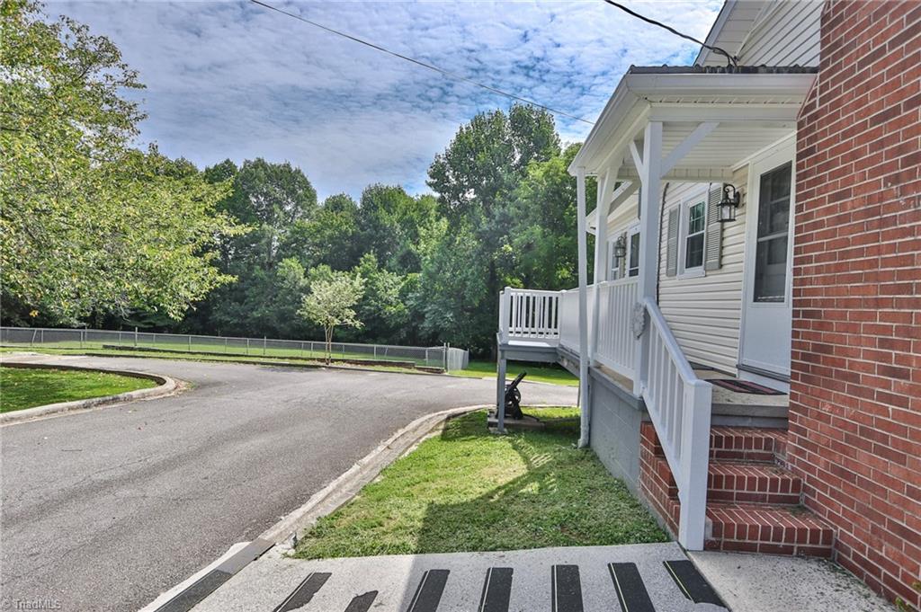 142 Hudson Street Elkin, NC 28621 - Photo 44 of 47 Gallery Image 44