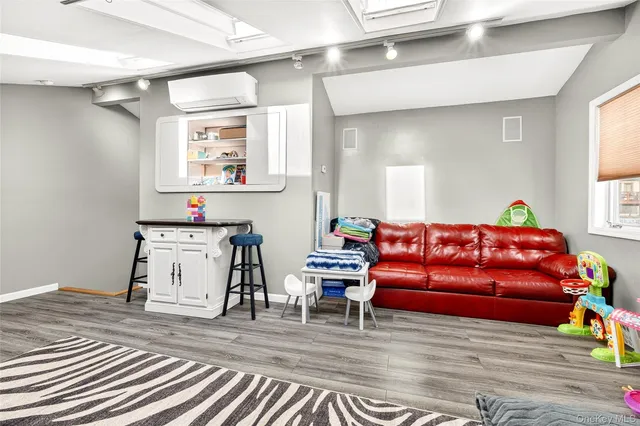 $925,000 | 8 Lynch Court, Garnerville, NY 10923