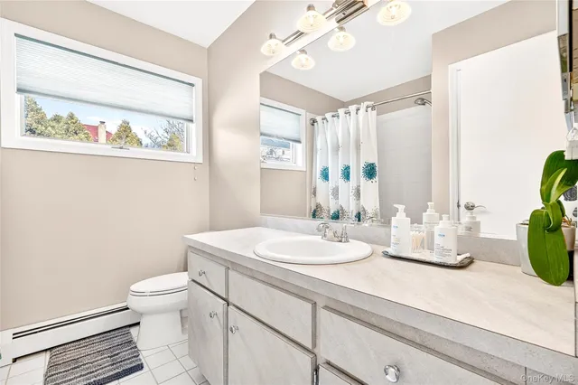 $925,000 | 8 Lynch Court, Garnerville, NY 10923