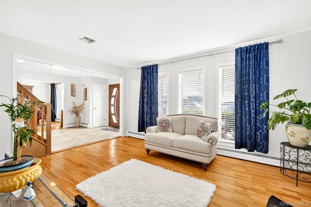 $925,000 | 8 Lynch Court, Garnerville, NY 10923