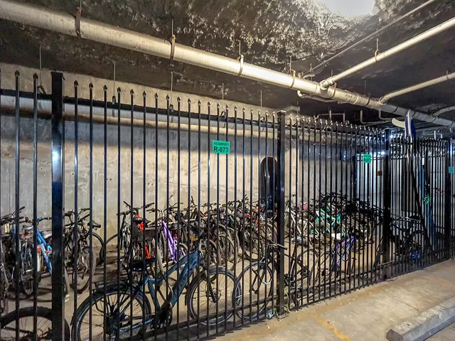 $1,650 | 1900 Barton Springs Road, Unit 4013A, Austin, TX 78704