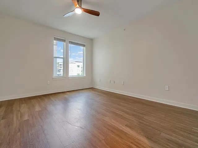 $1,650 | 1900 Barton Springs Road, Unit 4013A, Austin, TX 78704